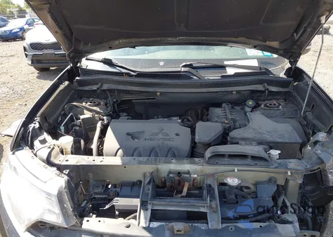 2017 Mitsubishi Outlander Se from USA, damaged, VIN JA4AZ3A31HZ032316